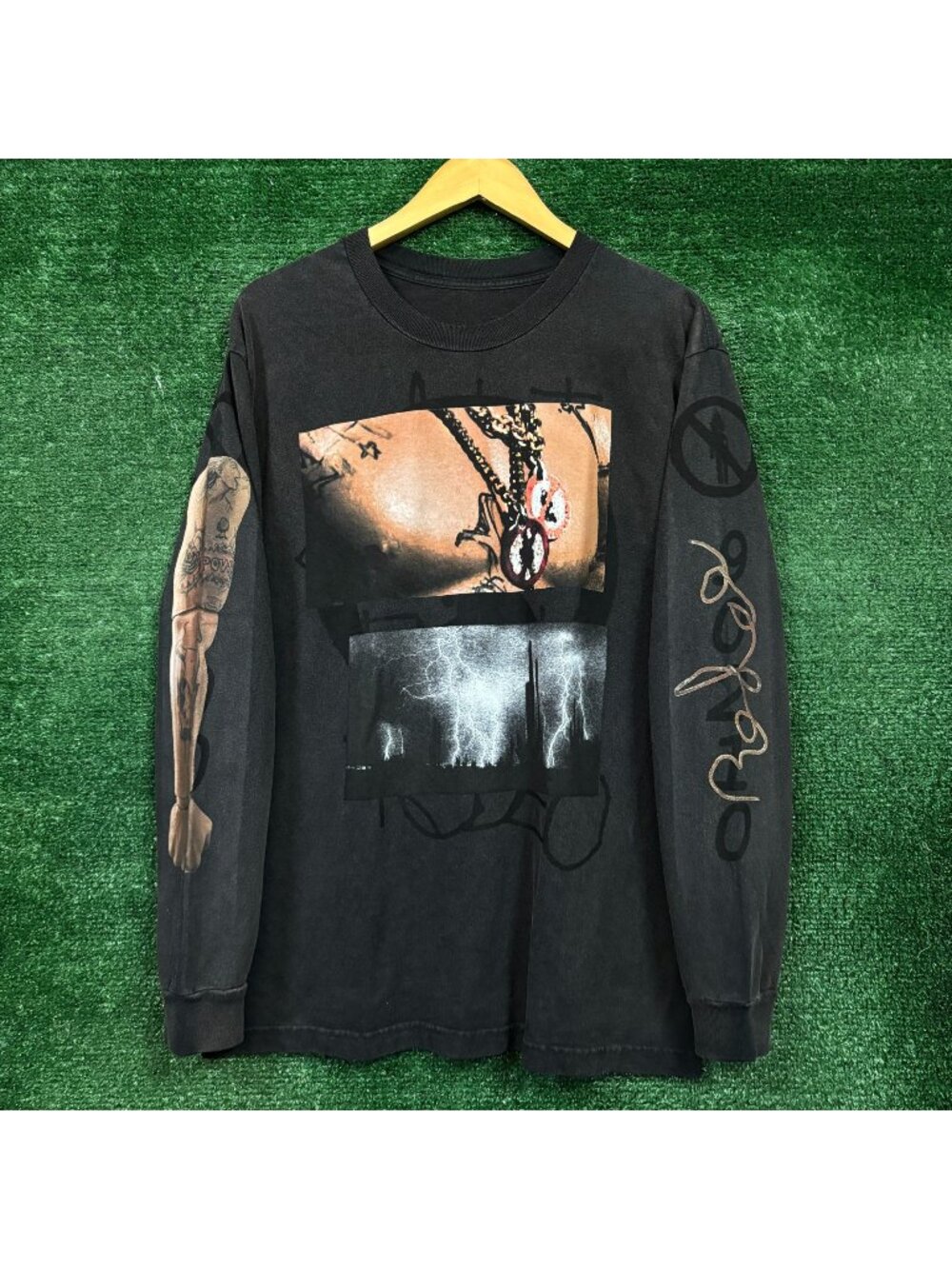Travis Scott Rodeo 10 Years Desert L/S Shirt Size Large